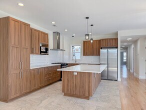 6411 W Irving Park Rd in Chicago, IL - Building Photo - Building Photo