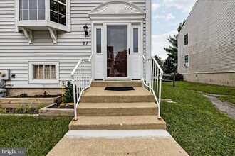 21 Monferrato Ct in Bear, DE - Building Photo - Building Photo