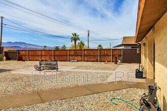 2068 Palo Verde Blvd S in Lake Havasu City, AZ - Building Photo - Building Photo