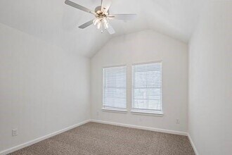 16308 Dakota Dr in Oklahoma City, OK - Building Photo - Building Photo