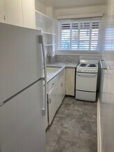 10 Ululani St in Hilo, HI - Building Photo - Building Photo