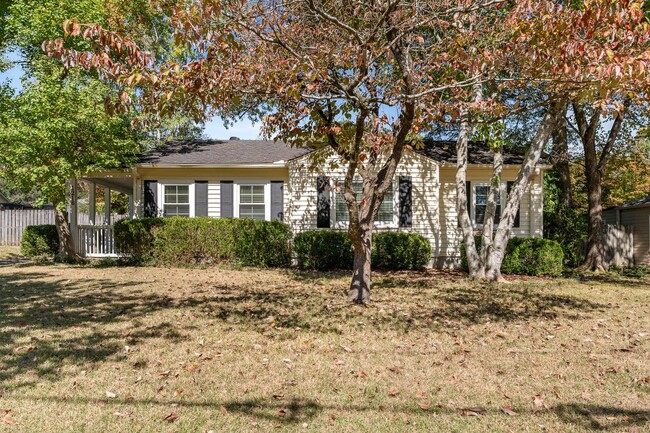 1216 Gladstone Ave in Birmingham, AL - Foto de edificio - Building Photo