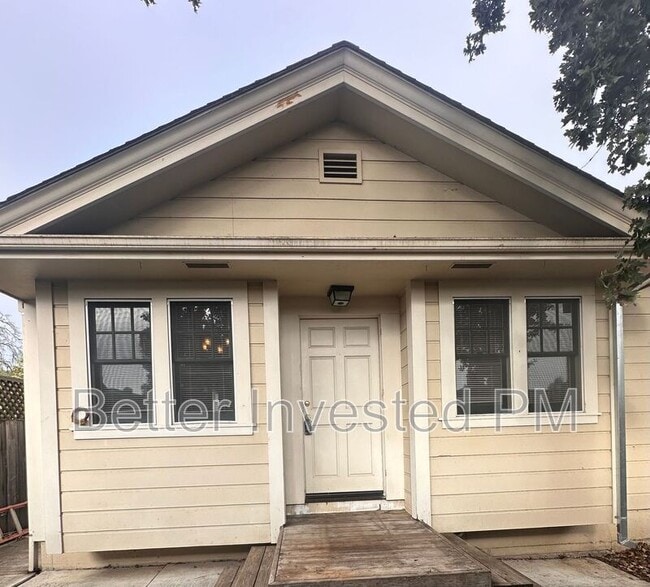 property at 2065 Hoen Ave