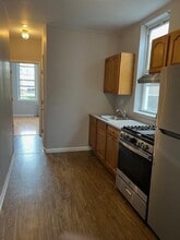 60-50 55th St in Queens, NY - Building Photo - Building Photo