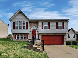 2479 Camellia Ct in Covington, KY - Building Photo