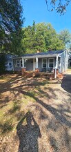 510 N Academy St in Cary, NC - Building Photo - Building Photo