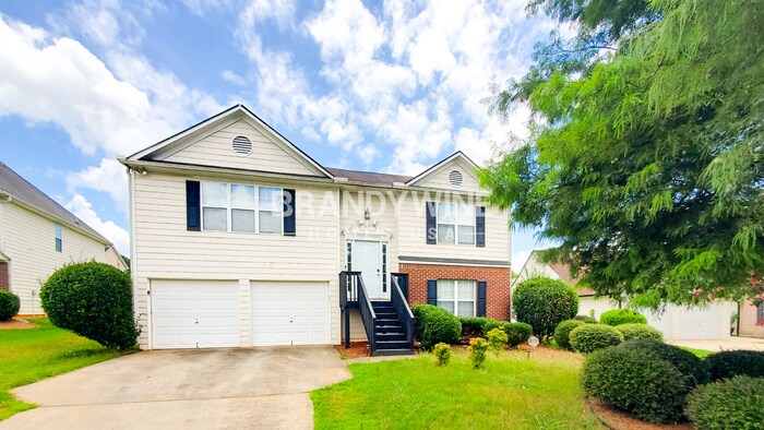 172 Summit View Dr in Mcdonough, GA - Building Photo