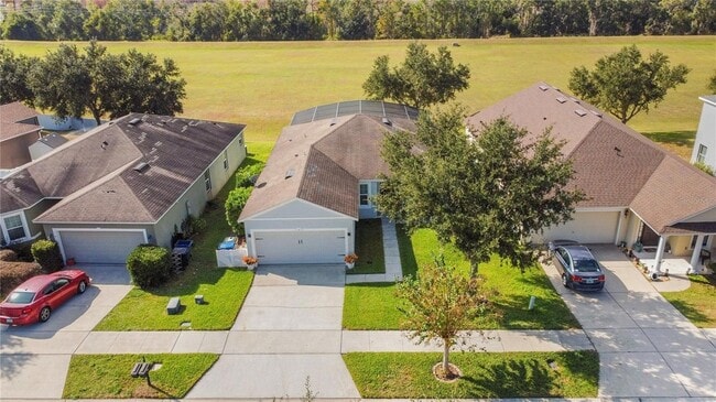 161 Prairie Falcon Dr in Groveland, FL - Building Photo - Building Photo