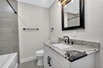 6436 2nd Ave S in St. Petersburg, FL - Building Photo - Building Photo