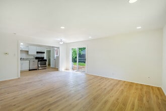 109 Avondale Ct in Bolingbrook, IL - Building Photo - Building Photo