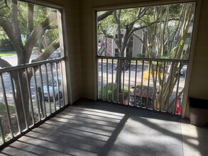 2201 Metropolitan Way in Orlando, FL - Building Photo - Building Photo