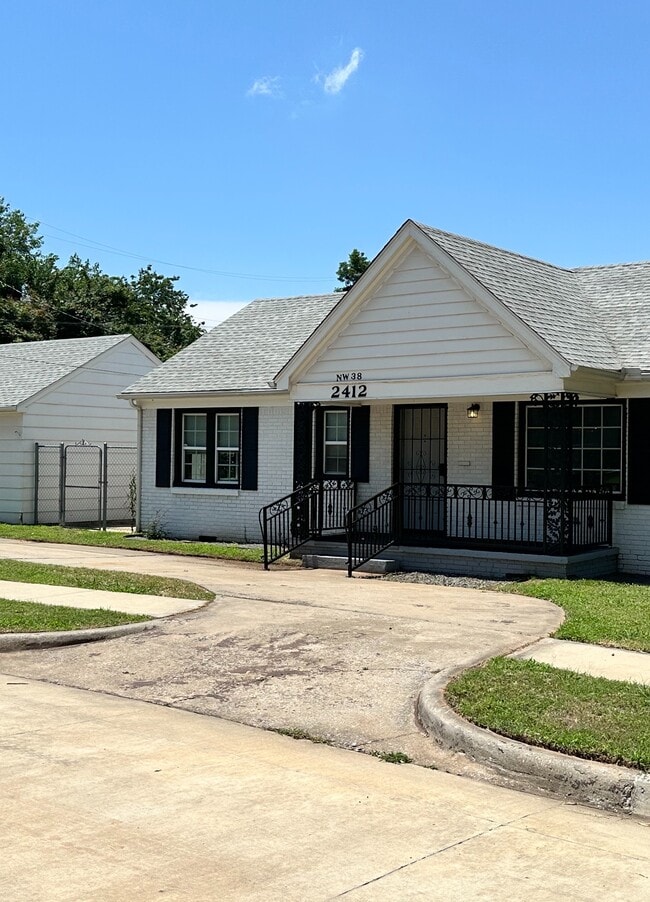 property at 2412 NW 38th St