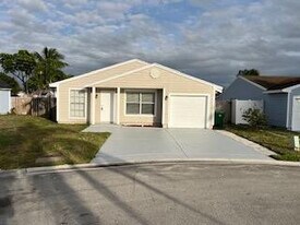 1731 SW 84th Ave in Miramar, FL - Building Photo
