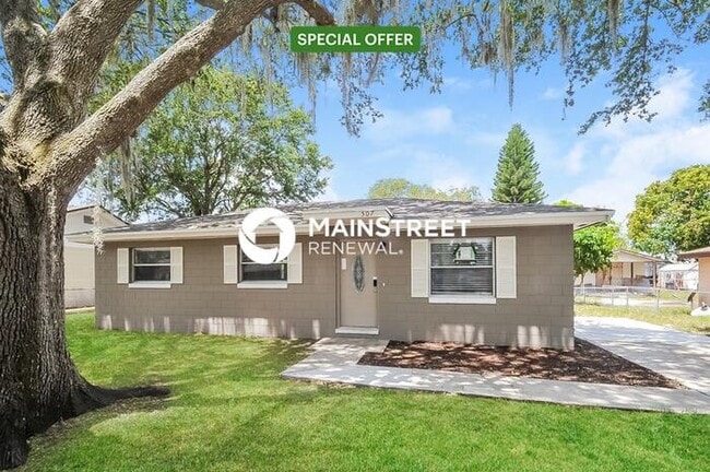property at 507 Taylor Blvd