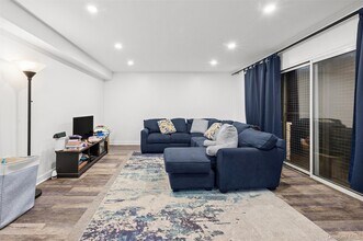 57 Lorraine Terrace in Mount Vernon, NY - Building Photo - Building Photo