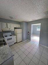 401 Hibiscus Ave in Bunnell, FL - Building Photo - Building Photo