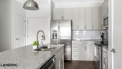 2110 Birkhall St in Raleigh, NC - Foto de edificio - Building Photo