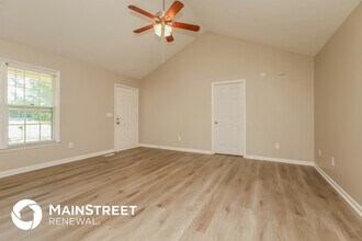 5375 Candy Cane Ct in Murfreesboro, TN - Foto de edificio - Building Photo