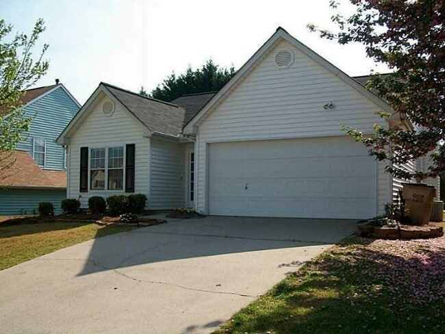 property at 3824 Tidewater Way NW