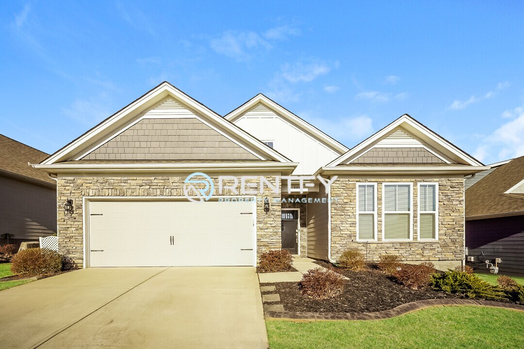 446 Secretariat Dr in Iron Station, NC - Building Photo