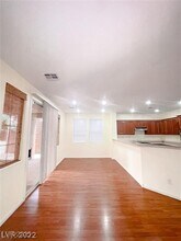 5733 Blackbirch St in Las Vegas, NV - Building Photo - Building Photo