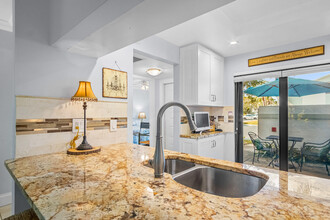 1405 S Federal Hwy in Delray Beach, FL - Building Photo - Building Photo