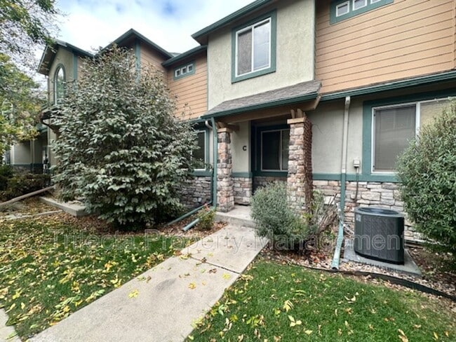 property at 2845 Willow Tree Ln