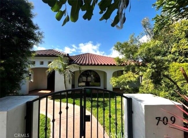 property at 709 Havana Ave