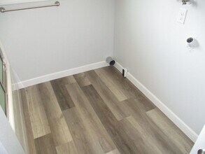 1510-1512 Meadows Ln in Medford, OR - Building Photo - Building Photo