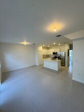 1153 NW 1st Ter in Florida City, FL - Building Photo - Building Photo