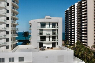4600 N Ocean Dr in Riviera Beach, FL - Building Photo - Building Photo