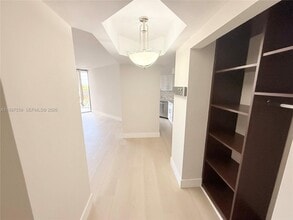 3610 Yacht Club Dr in Aventura, FL - Building Photo - Building Photo