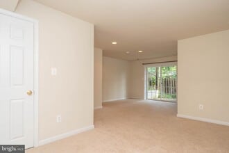 3351 Beechcliff Dr in Alexandria, VA - Building Photo - Building Photo