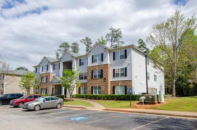 property at 10104 Fairington Ridge Cir