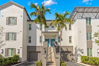 320 Franklin Club Dr in Delray Beach, FL - Building Photo - Building Photo