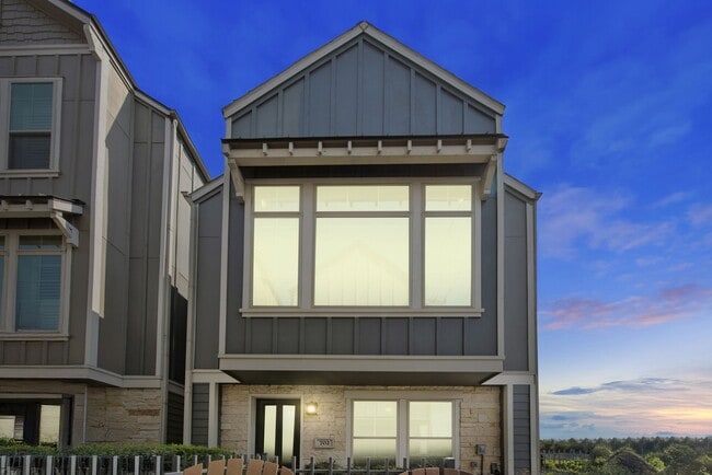 property at 702 N Shepherd Dr