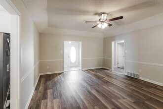 5044 Brooksbank Cove S in Memphis, TN - Building Photo - Building Photo