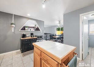 177 Emerson Wy in Sparks, NV - Building Photo - Building Photo
