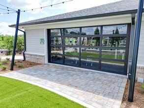 The Crest at Oakwood in Oakwood, GA - Building Photo - Building Photo