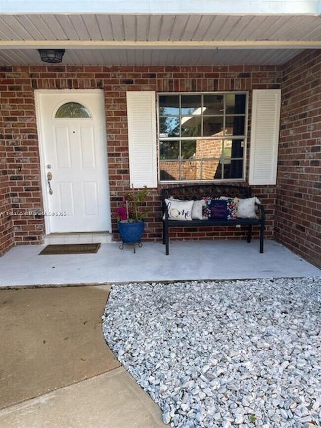 1431 Felton St in Deltona, FL - Building Photo - Building Photo