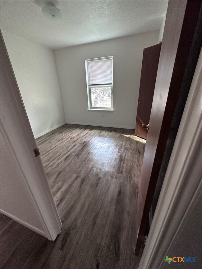 1417 Janet Ln