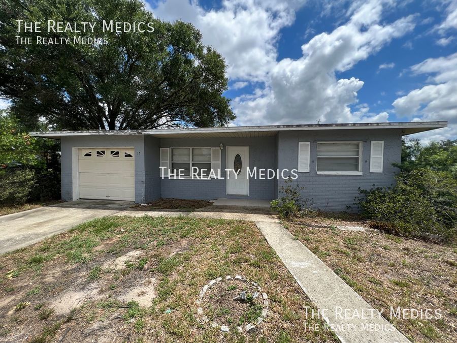 15 Palm Ct Photo