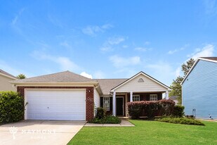 7520 Old Chapel in College Park, GA - Building Photo