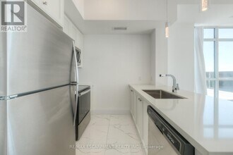 450 Dundas St E in Hamilton, ON - Building Photo - Building Photo