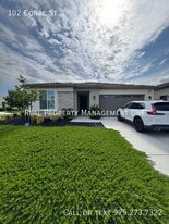 102 Coral St in Brentwood, CA - Building Photo