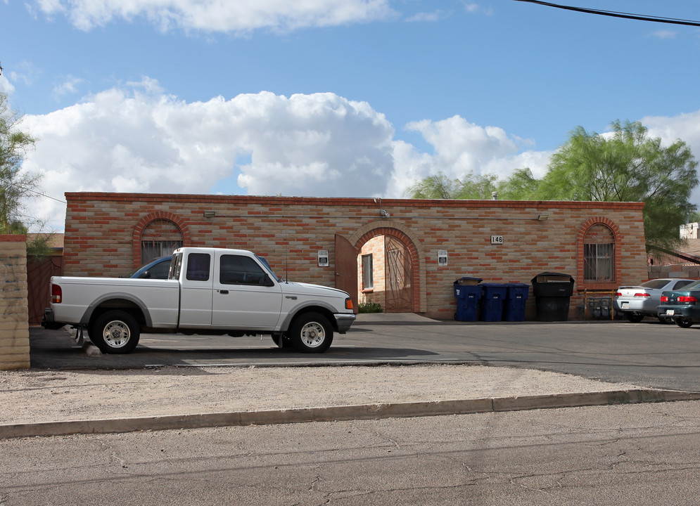 146 E Kelso St in Tucson, AZ - Building Photo