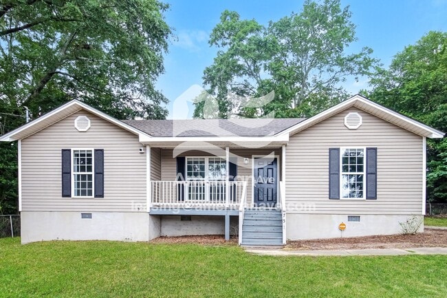 property at 751 Parkhill Dr