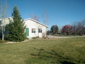 565 Tiffany Ln in Hamilton, MT - Building Photo - Building Photo