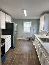 912 W Cleveland St in Alvin, TX - Building Photo - Building Photo