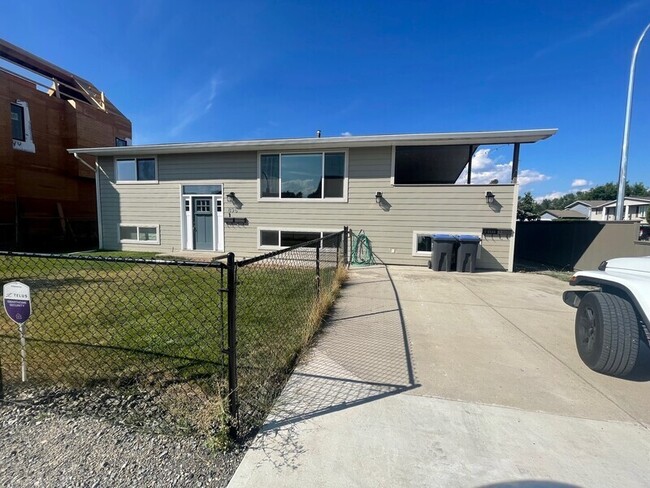 property at 896 Patterson Ave